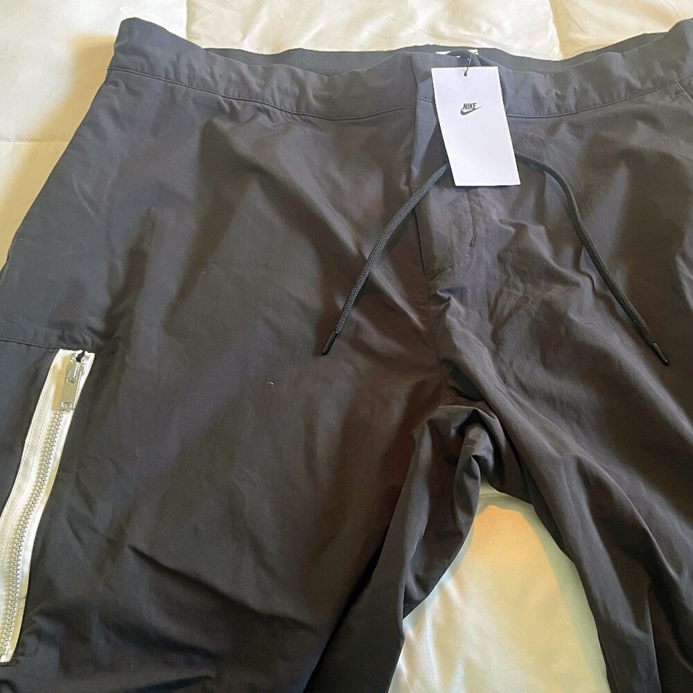 Nike Men's Sportswear Style Essentials Utility Pants, Size 38